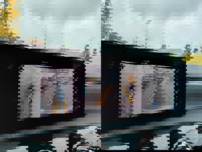 Image Mercedes-Benz CLASSE A A 250 e  Berline Compacte AMG Line 